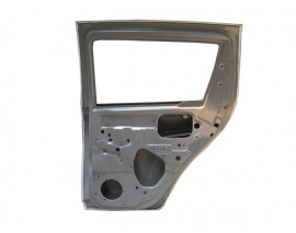 SUZUKI SWIFT- 05/11; ARKA KAPI KOMPLE SAĞ GRİ BOYALI (İCELİ/ÇEKOMASTİKLİ) (BFN)