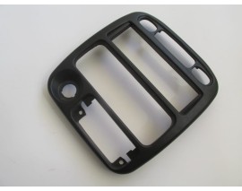 HYUNDAI ACCENT- 98/00; ÖN GÖĞÜS TEYP PANELİ/ÇERÇEVESİ (KLİMALI) (ÇEVİRMELİ AYAR)