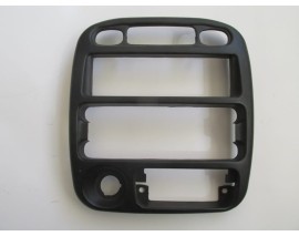 HYUNDAI ACCENT- 98/00; ÖN GÖĞÜS TEYP PANELİ/ÇERÇEVESİ (KLİMASIZ) (SÜRGÜLÜ AYAR)