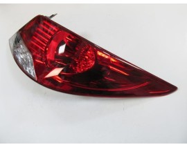 HYUNDAI ACCENT- BLUE- 11/18; STOP LAMBASI SAĞ KIRMIZI/BEYAZ (MARS)