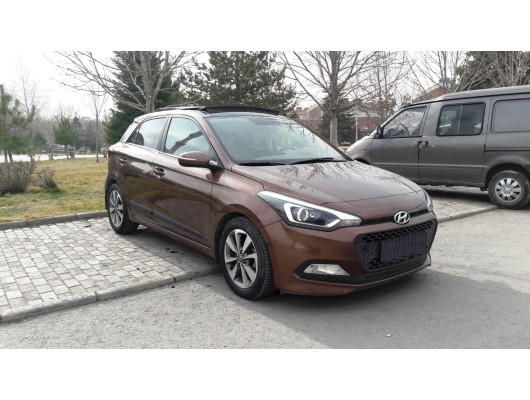 HYUNDAI I20- 15/18; ARAÇ BİLGİLERİ VE RESİMLERİ