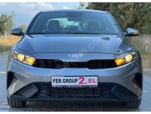KIA CERATO- 22/24; ARAÇ BİLGİLERİ VE RESİMLERİ