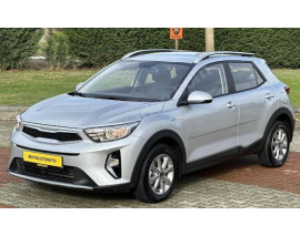 KIA STONIC- 18/24; ARAÇ BİLGİLERİ VE RESİMLERİ