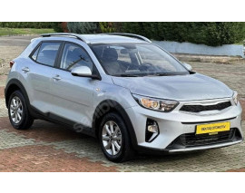 KIA STONIC- 18/24; ARAÇ BİLGİLERİ VE RESİMLERİ
