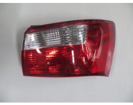 KIA RIO- SD- 12/16; DIŞ STOP LAMBASI SAĞ KIRMIZI/BEYAZ (FAMELLA)