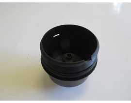 OPEL CORSA- D- 07/14; MOTOR YAĞ FİLTRE KAPAĞI (1.3 CDTI) (PLASTİK)