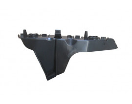 OPEL CORSA- F- 24/25; ÖN TAMPON BAĞLANTI BRAKETİ SOL PLASTİK