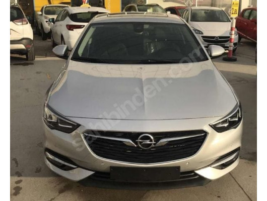 OPEL INSIGNIA- 17/20; ARAÇ BİLGİLERİ VE RESİMLERİ