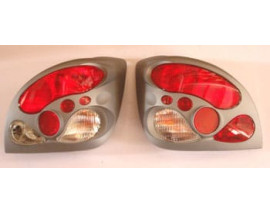 FORD FIESTA- 00/02; MODİFİYE STOP LAMBASI SAĞ/SOL SET 2 PARÇA GRİ/KIRMIZI/BEYAZ (TYC)