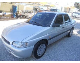 FORD ESCORT- 95/99; ARAÇ BİLGİLERİ VE RESİMLERİ