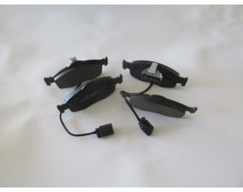 FORD MONDEO- 93/00; ÖN FREN BALATASI (2 KABLOLU) (DİSK) (155X58,7X18/15 6.4X58.7X18) (BRAMAX)