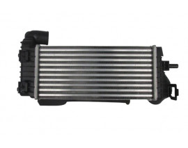 FORD FOCUS C MAX- 15/18; TURBO SOĞUTMA RADYATÖRÜ 1.5/1.6 TDCİ(İNTERCOOLER) (BRAZİNG)(336X157X62)ORİS