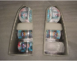 FORD FOCUS- STW- 98/05; MODİFİYE STOP LAMBASI SAĞ/SOL SET 4 PARÇA BEYAZ (STEYŞIN WAGON)(TYC)