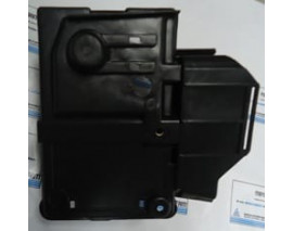 FORD FOCUS- SD/HB- 05/07; AKÜ YUVA PLASTİĞİ ALT (BFN)