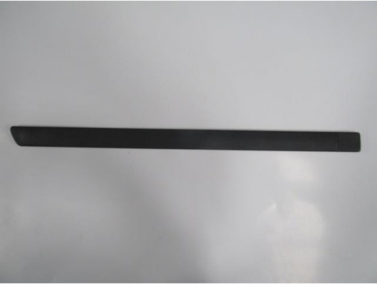 FORD FOCUS C MAX- 04/06; ARKA KAPI BANDI SAĞ SİYAH