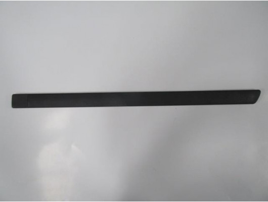 FORD FOCUS C MAX- 04/06; ARKA KAPI BANDI SOL SİYAH