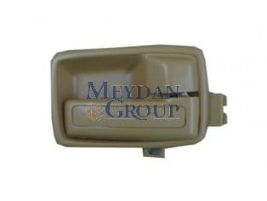 ISUZU NKR- 90/97; ÖN KAPI İÇ AÇMA KOLU SAĞ KAHVE (ÇERÇEVESİ İLE BİRLİKTE) (HUSHAN)