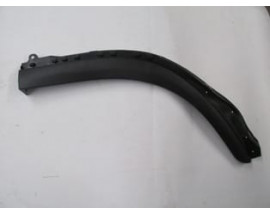 ISUZU NLR- 10/24; ÇAMURLUK AĞZI PLASTİĞİ SAĞ (BFN)