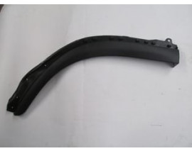 ISUZU NLR- 10/24; ÇAMURLUK AĞZI PLASTİĞİ SOL (BFN)