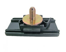 ÇAMURLUK TESPİT PARÇASI VİDALI CLIO