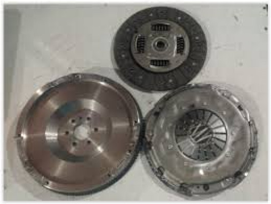 DEBRİYAJ SETİ VOLANLI ASTRA J-COMBO-CORSA C-MERIVA-TIGRA 1.3 CDTI 05 5 İLERİ İNCE FREZE
