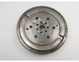 DEBRİYAJ VOLANI DMF CAPTUR II 20 CLIO V 19 KADJAR 18 MEGANE IV 18 DUSTER 17 DOKKER 18 1.5 BLUE DCI K9K