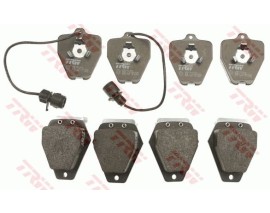 ÖN BALATA A8 2.5TDI-2.5TDI QUATTRO-2.8-2.8 QUATTRO-3.7-3.7 QUATTRO-4.2 QUATTRO 94-02 FİŞLİ