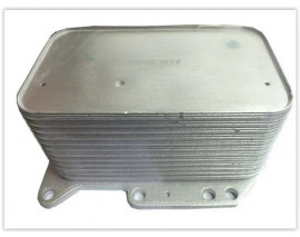 YAĞ SOĞUTUCUSU RENAULT KOLEOS I-TRAFIC II-MASTER III-MOVANO B-VIVARO-NISSAN NV400 8201005241